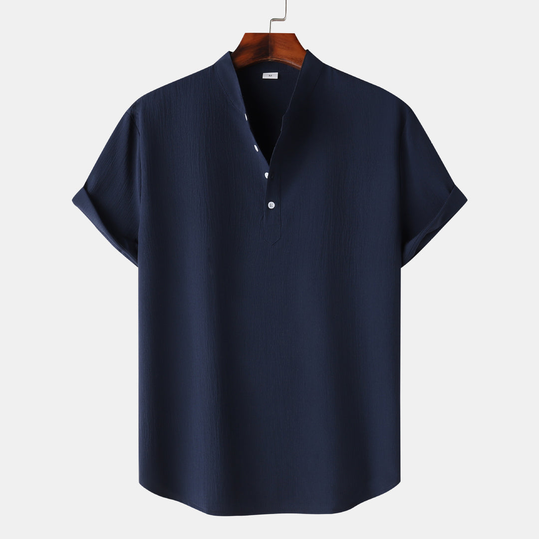 Herren Kurzarmhemd mit modernem Henley-Design und funktionalen Knöpfen Echoarchiv