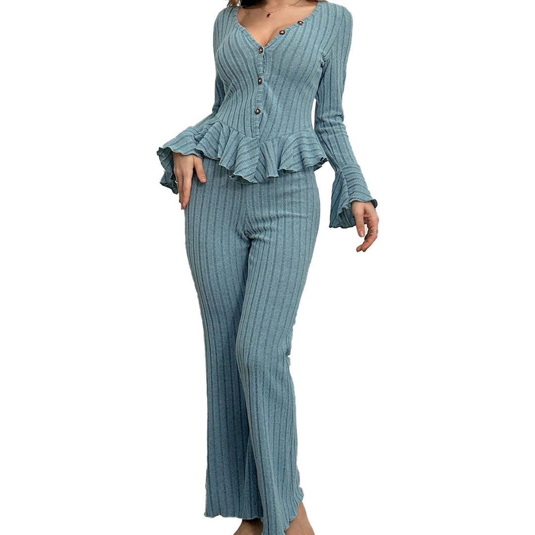 Damen geripptes Lounge-Set mit V‑Ausschnitt Knopfleiste Peplum-Top und weitem Palazzo-Hose – Élanora