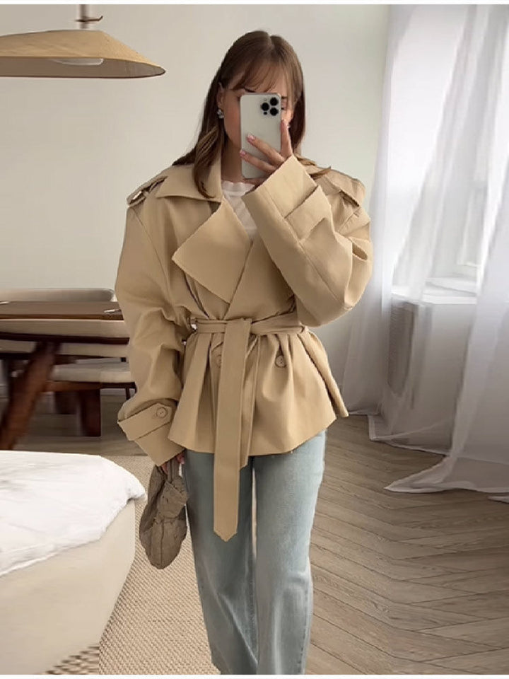 Damen Modische Trenchjacke mit tailliertem Schnitt und Gürtel Echoarchiv