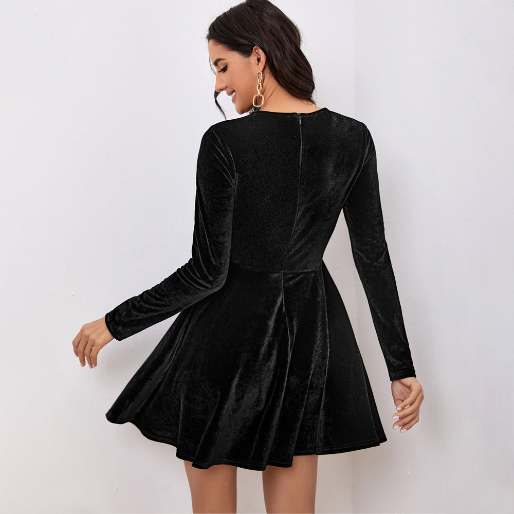 Damen Samtkleid mit taillengürtel, ausgestelltem Rock und figurformender Oberteil – Élara