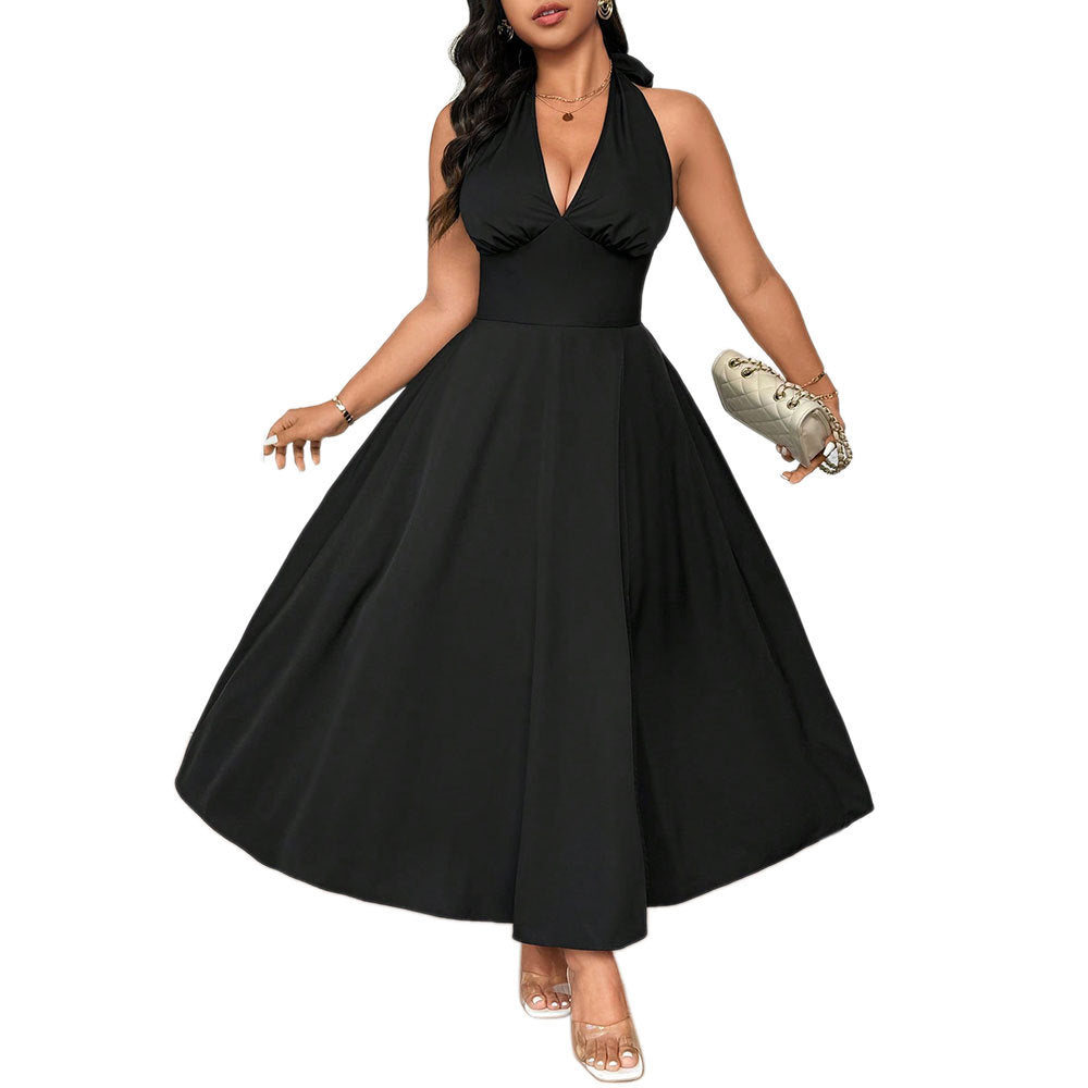 Damen elegantes etwas schwingendes Abendkleid mit tiefem V-Ausschnitt Echo Archiv