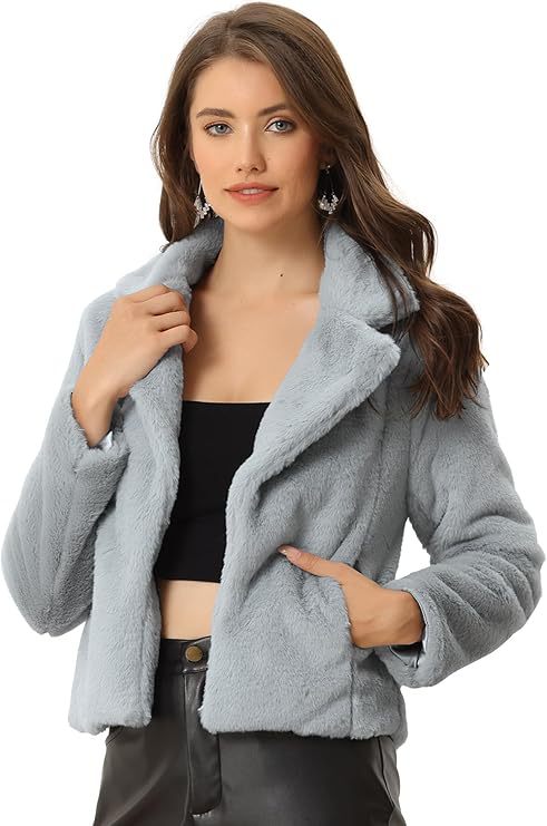 Damen Kurzblouson aus samtigem Faux‑Fur mit fallendem Revers und figurfreundlichem Cropped‑Schnitt Echo Archiv