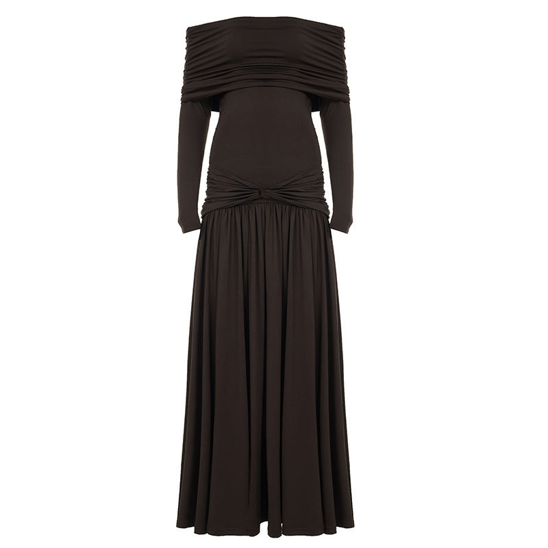 Damen Elegantes Langkleid mit gekreuztem Tailleneinsatz und schulterfreiem Ausschnitt Echo Archiv