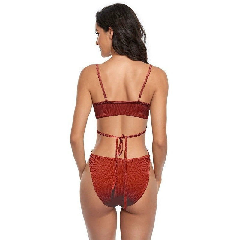 Damen Bikiniset mit stylischem Cut-Out-Design und goldenen Akzenten Echo Archiv