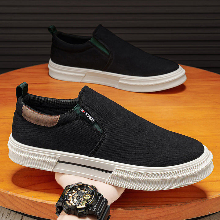 Damen Slip-On Sneakers mit elastischen Einsätzen und rutschfester Gummisohle Echo Archiv