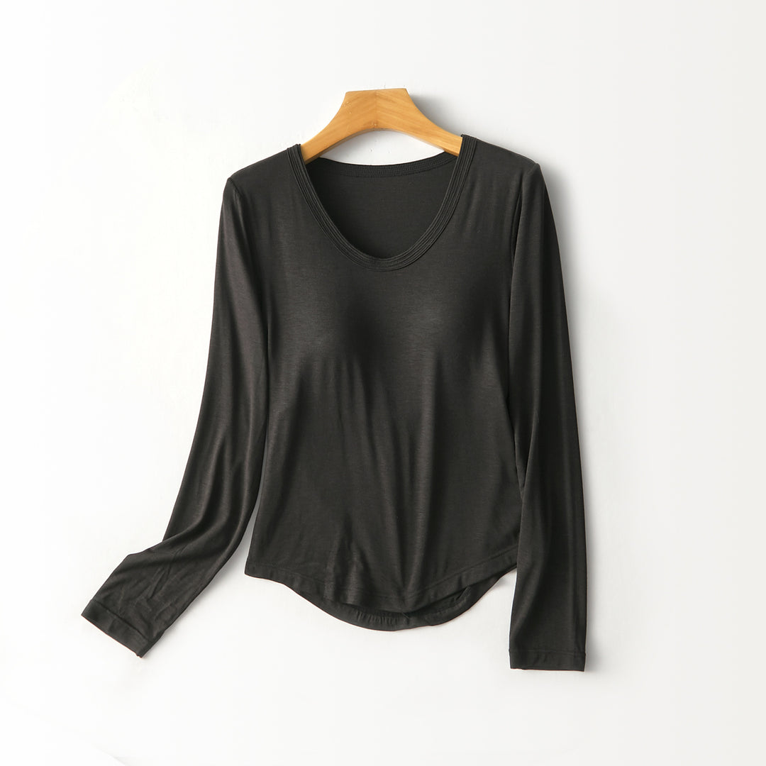 Damen Figurschmeichelndes Langarmshirt mit tiefem V-Ausschnitt Echo Archiv