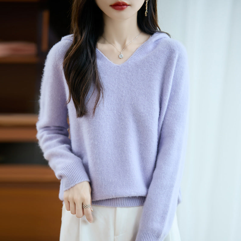 Damen Weicher Mohair‑Optik Kapuzenpullover mit V‑Ausschnitt und geripptem Saum Echoarchiv