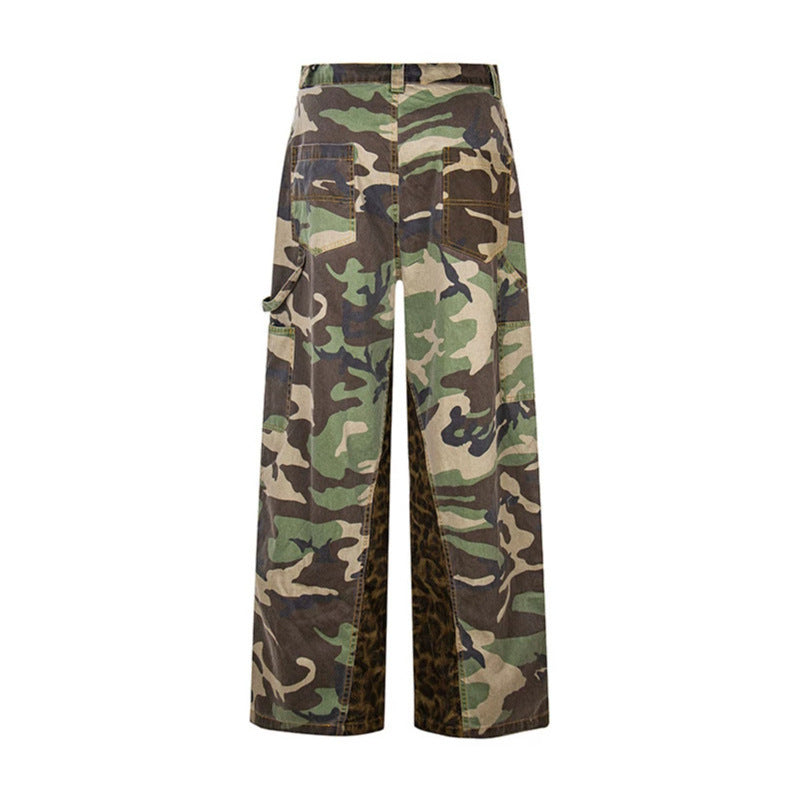 Damen Weite Cargo-Culottehose mit Camouflage-Print und Leoparden-Detail Echoarchiv