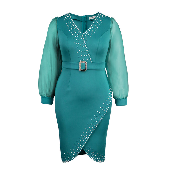 Damen Abendkleid mit eleganten Puffärmeln und funkelnden Applikationen Echo Archiv
