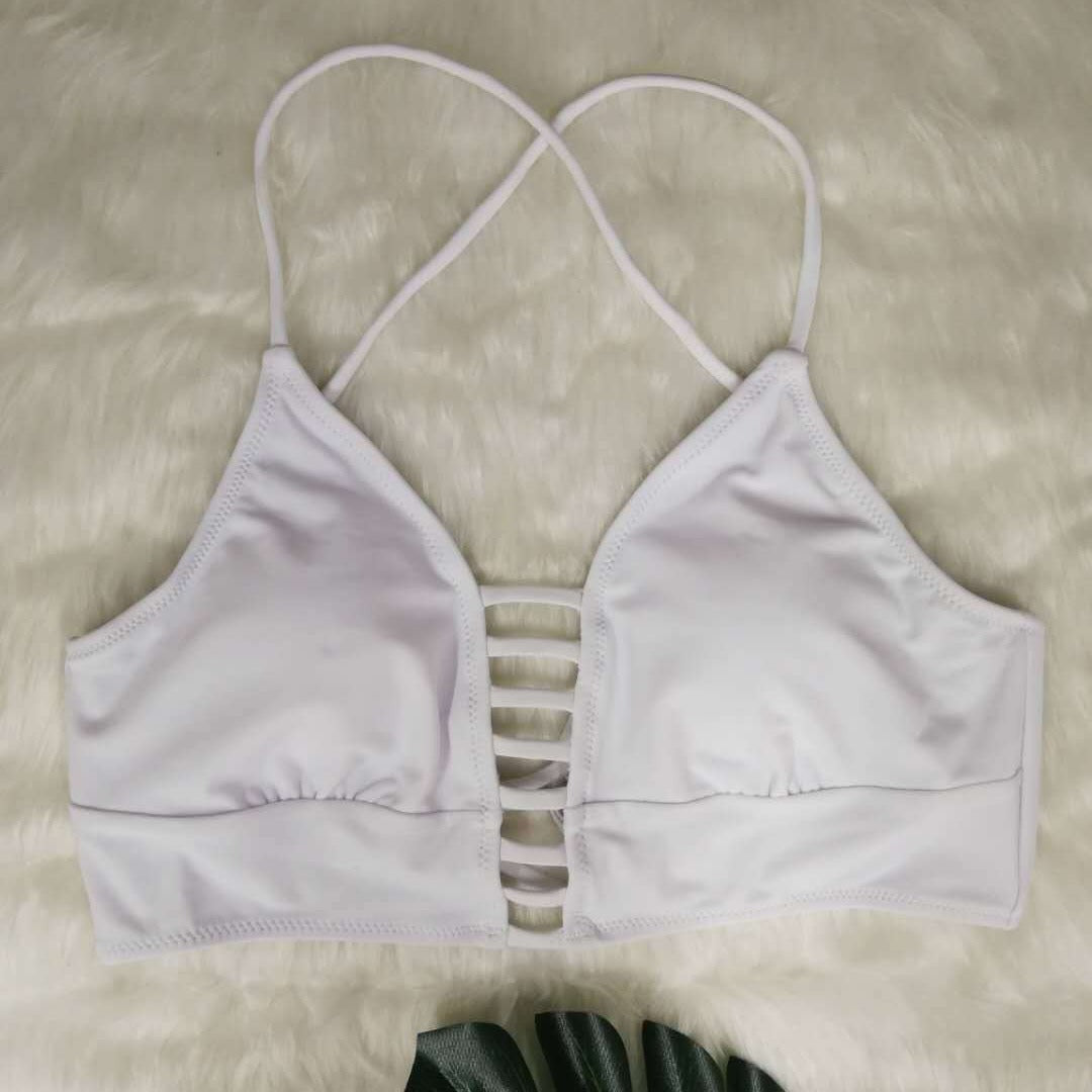 Damen Bikini-Set mit verspieltem Rüschendesign und hoch geschnittenen Höschen Echo Archiv