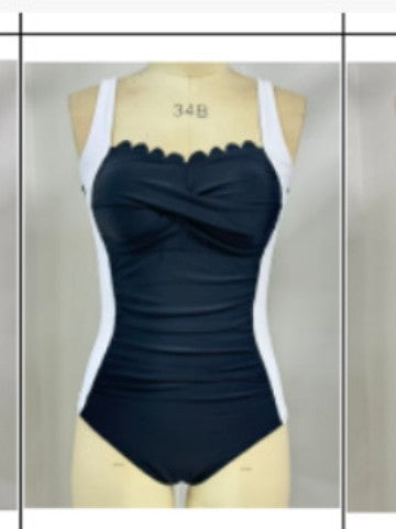 Damen Einteiler Schwimmanzug mit dekorativen Falten Echo Archiv