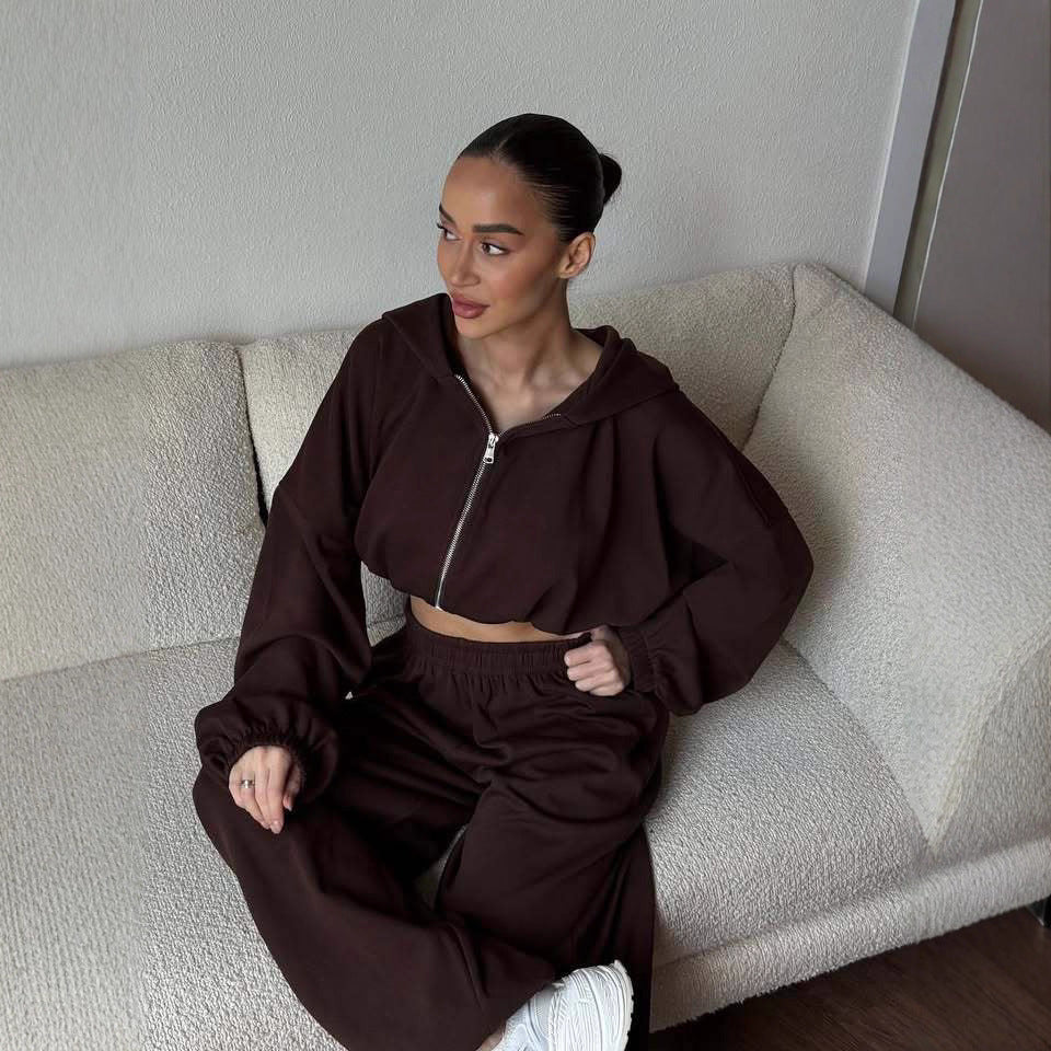 Damen cropped Kapuzen-Zipjacke mit Ballonärmeln und hochgeschnittener weiter Sweatpants-Set – Auréline
