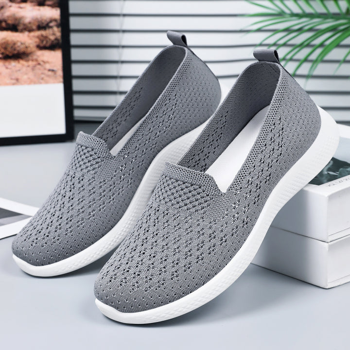 Damen nan nahtloser Strick-Slipper mit perforierter Luftnetzstruktur, ergonomischem Memory-Fußbett und leichter EVA-Dämpfung Echo Archiv