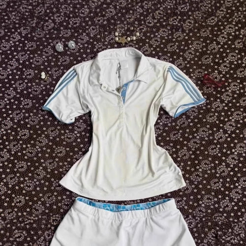 Damen Sportliches Polo-Shirt mit gestreiftem Kragen Echo Archiv