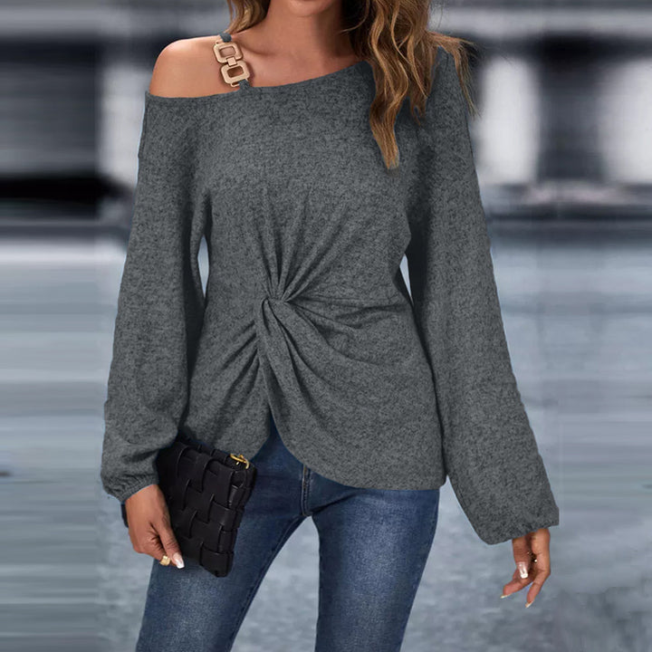 Damen asymmetrischer schulterfreier Strickpullover mit Zierkettenträger und vorn gedrehtem Knoten – Avérine