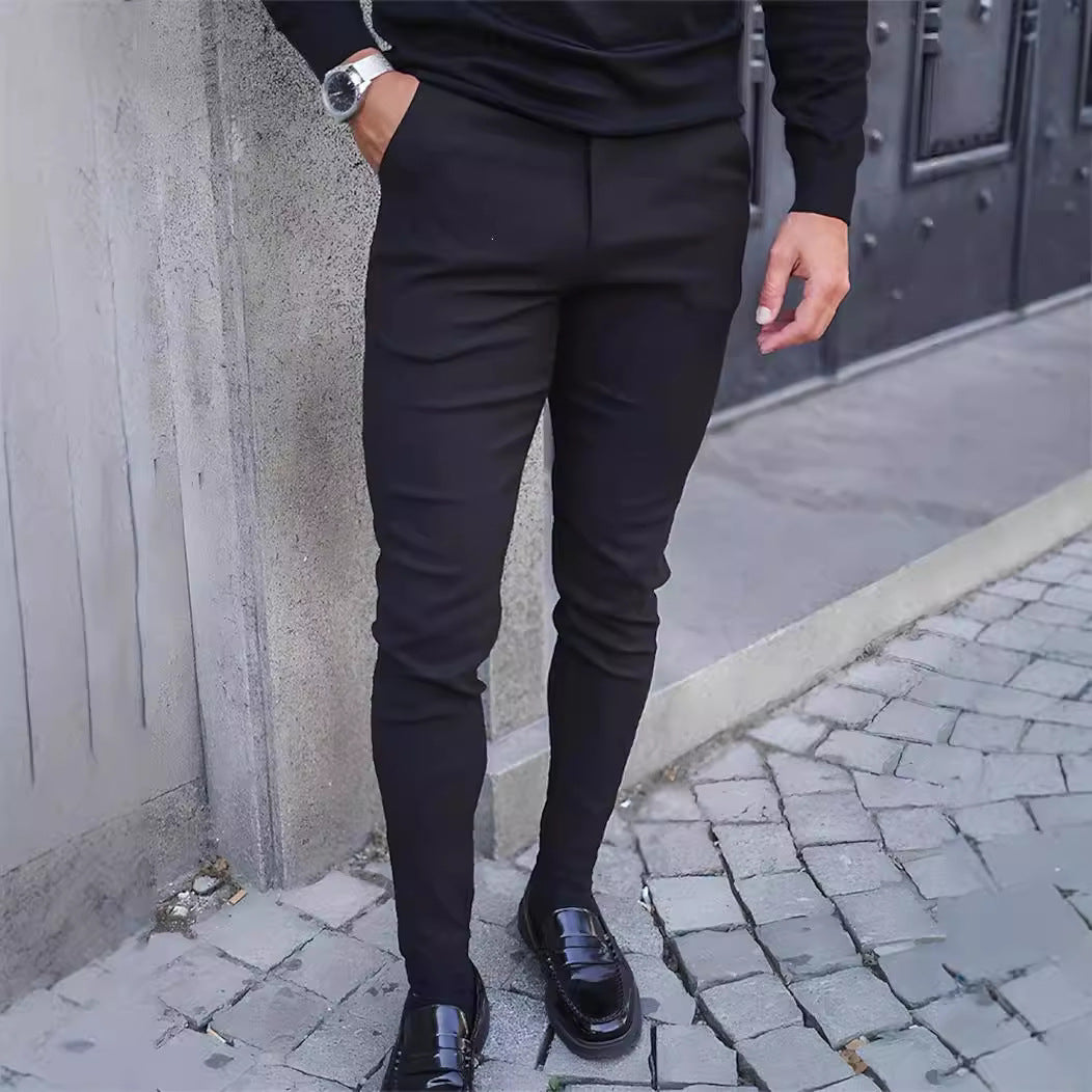 Herren Slim-Fit Hose mit elastischem Bund und modernen Details Echoarchiv