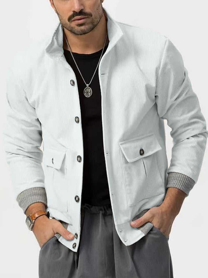 Herren Cordjacke mit lässigem Schnitt und praktischen Taschen Echoarchiv