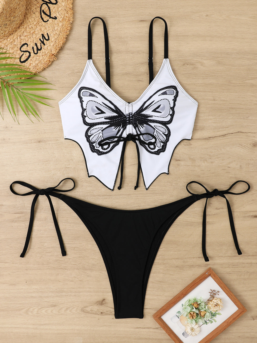 Damen Buntes Bikini-Set mit Schmetterlingsdesign Echo Archiv