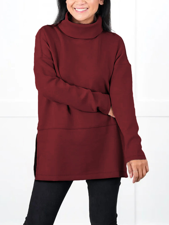 Damen Oversize Sweat-Tunika mit hohem Rollkragen, seitlichen Schlitzen und verlängertem Saum – Avérine