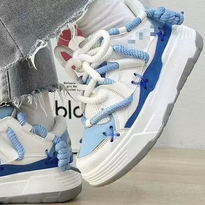 Damen Sportliche Sneakers mit innovativen Akzenten und rutschfester Sohle Echo Archiv