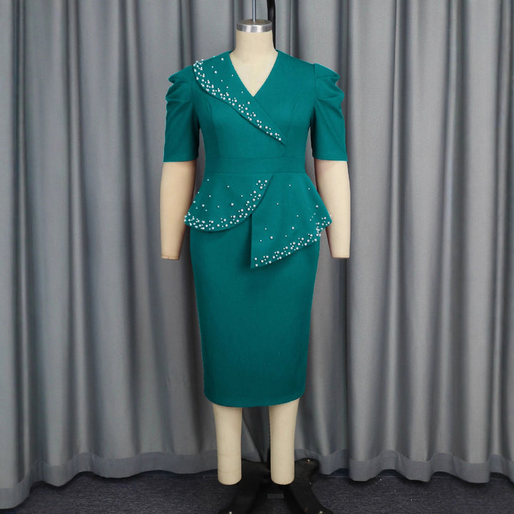 Damen figurbetontes Wickelkleid mit Rüschen und Perlenakzenten Echo Archiv