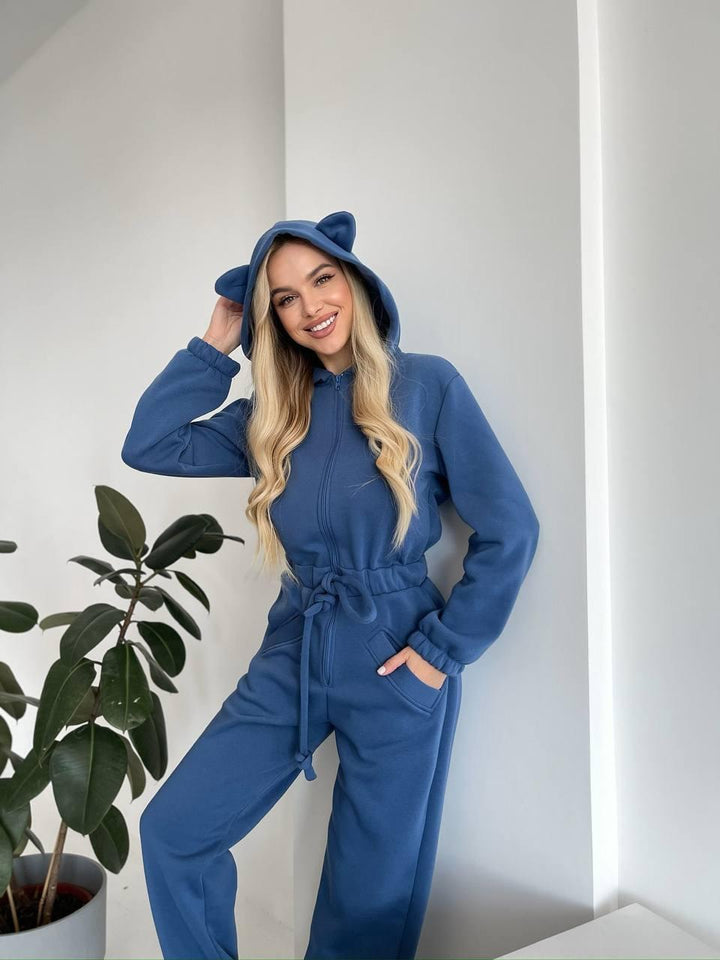 Damen Kuscheliger Kapuzen-Overall mit Katzenohren und Taillenzug – Élanora