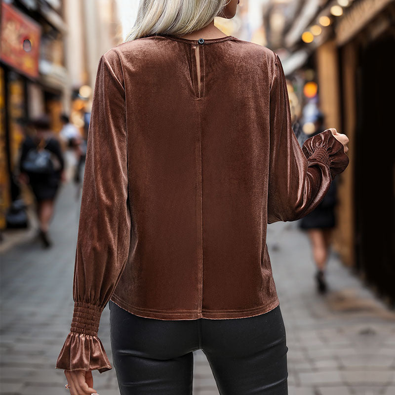 Damen Samtbluse mit Spitzen‑Yoke, gerafften Manschetten und elegantem Rundhalsausschnitt Echoarchiv