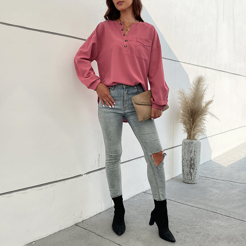 Damen Texturiertes Henley-Blusenshirt mit Knopfleiste und Brusttasche Echoarchiv