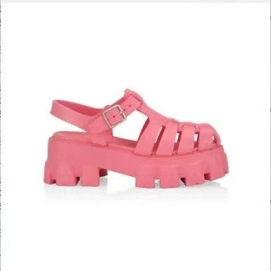 Damen  robuste Plateau-Sandalen mit mehreren Zier- und Komfortriemen, verstellbarer Metall-Schnalle und profiliertem Traktorabsatz Echo Archiv