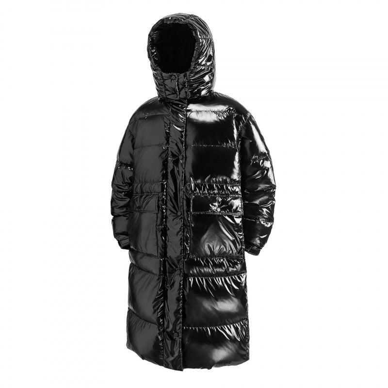 Damen langer glänzender gesteppter Puffer-Mantel mit Kapuze, Utility-Taschen und Oversize-Silhouette Echo Archiv