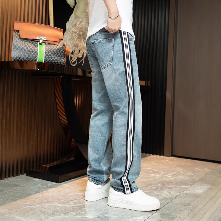 Herren Relaxed Fit Jeans mit kontrastierenden Seitenstreifen und hohem Tragekomfort Echoarchiv