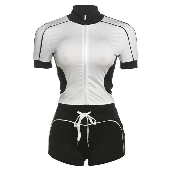 Damen Sportliches Kurzarm-Set mit Reißverschluss und Shorts Echo Archiv
