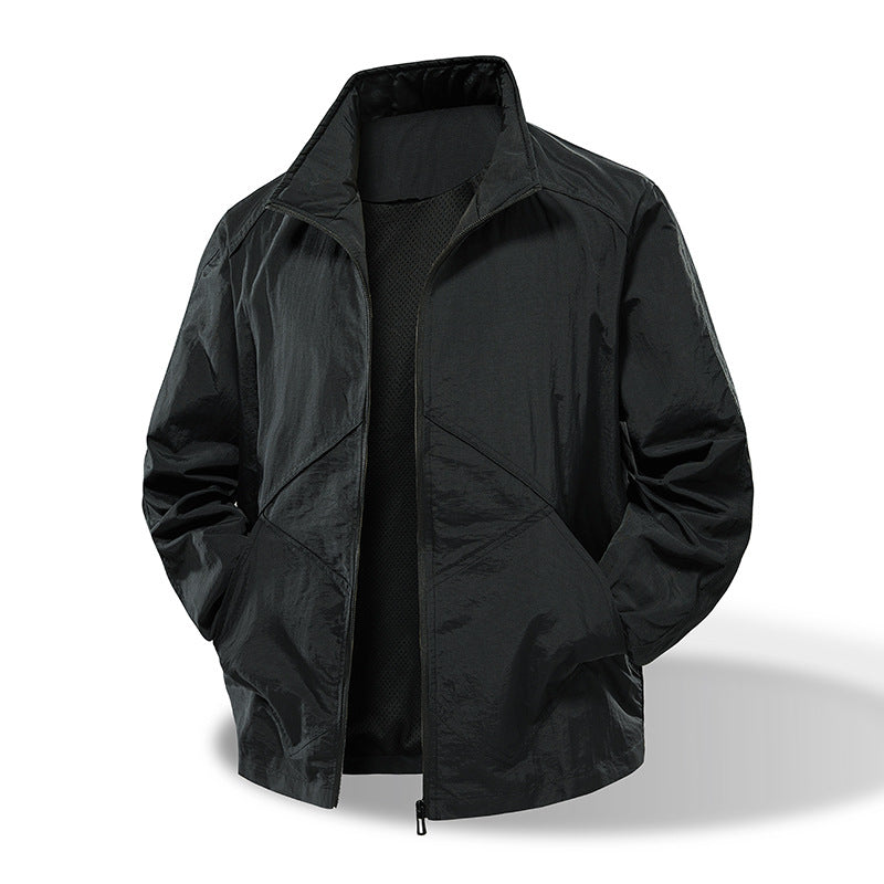 Herren Leichte technische Windjacke mit Mesh‑Futter und Stehkragen Echoarchiv