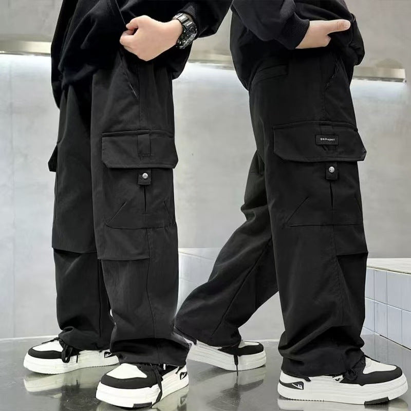 Unisex weite Cargo-Hose mit praktischen Taschen Echo Archiv