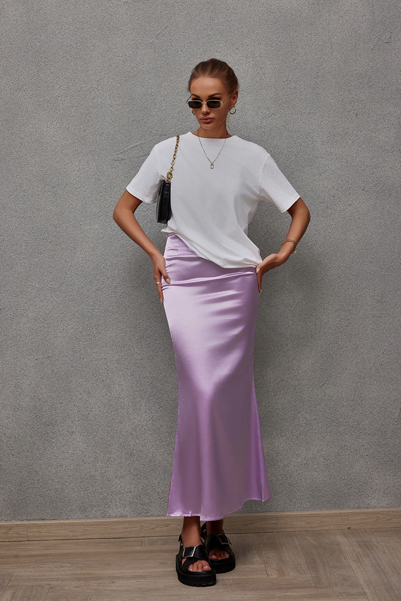 Damen Eleganter Maxirock aus glänzendem Satin mit hohem Schlitz Echo Archiv