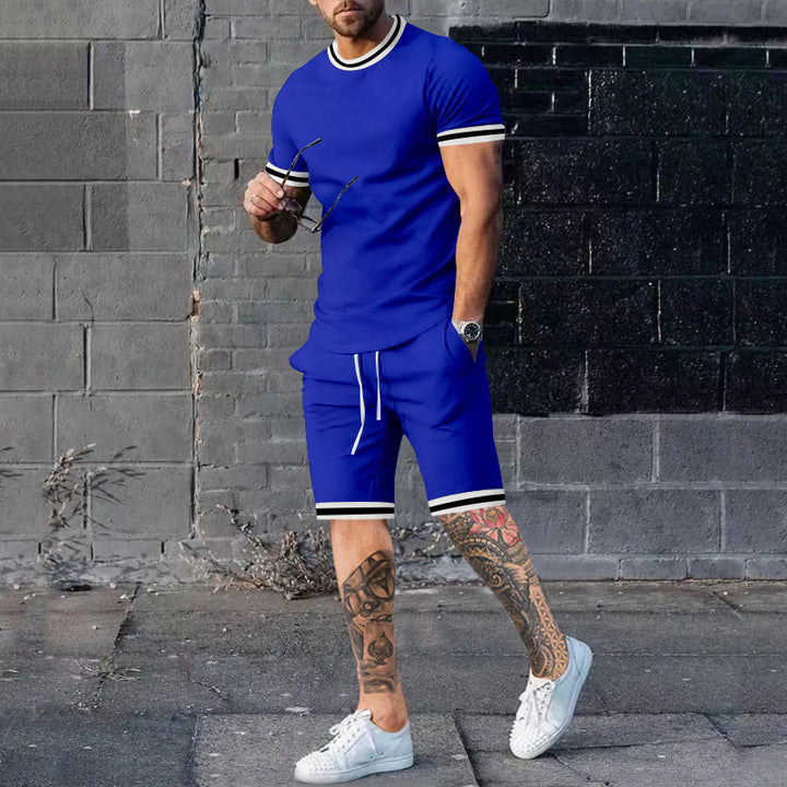 Herren Kurzarm Freizeit-Outfit mit sportlichen Kontrastdetails Echoarchiv