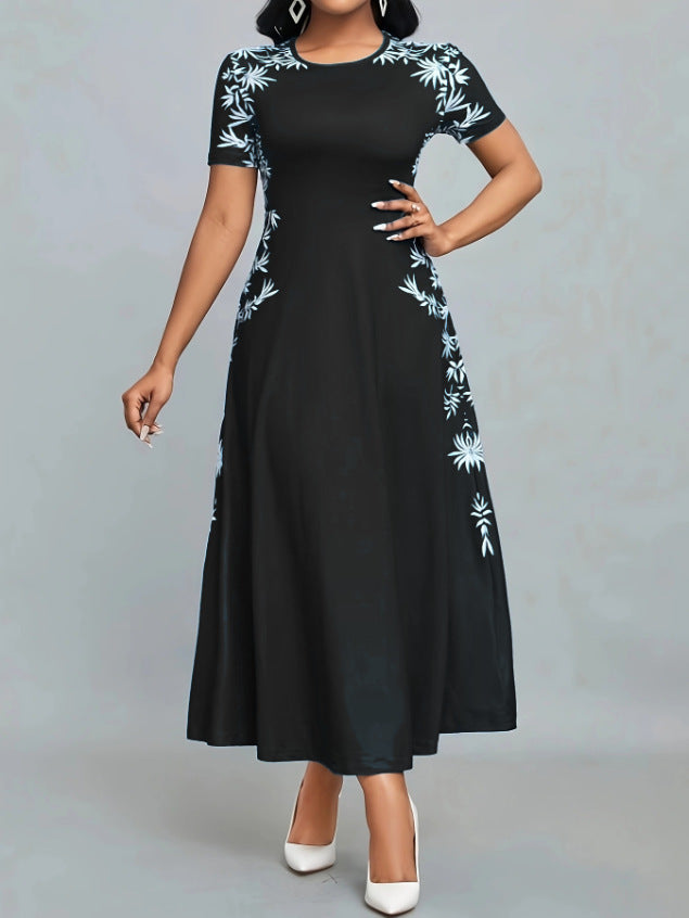 Damen Elegantes Maxikleid mit floralen Stickereien Echo Archiv