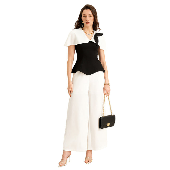Damen Elegantes Top mit asymmetrischen Ärmeln Echo Archiv