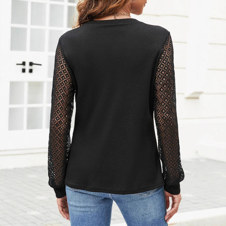 Damen Feinstrick-Pullover mit transparenten Spitzenärmeln und Rundhalsausschnitt – Avérine