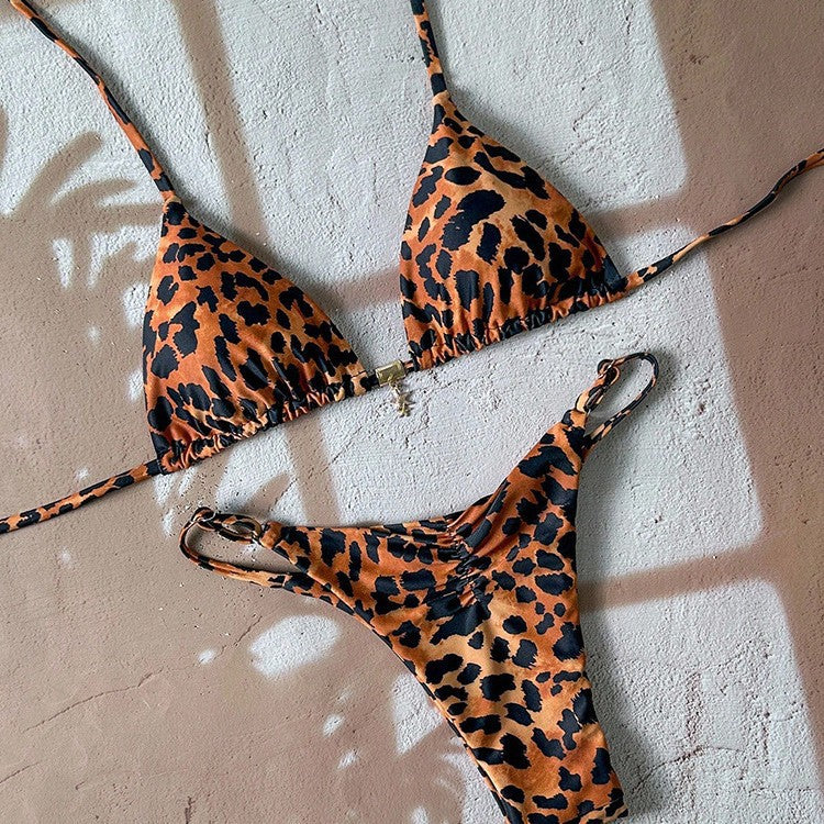 Damen Triangel-Bikini mit luxuriös glänzendem Animal-Print Echo Archiv