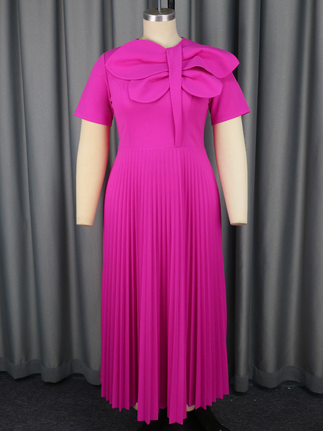 Damen Elegantes Midikleid mit voluminösem Schleifenakzent Echo Archiv
