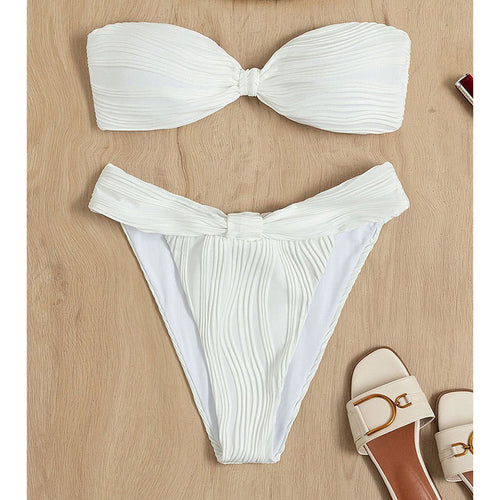 Damen Bandeau-Bikini mit strukturiertem Oberteil und hohem Beinausschnitt Echo Archiv