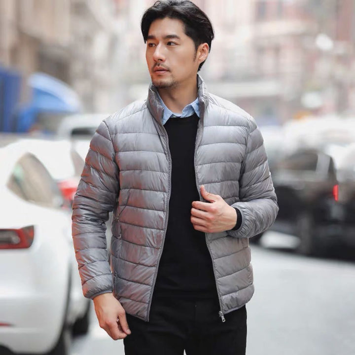 Herren Ultraleichte gesteppte Kapuzenjacke mit windabweisender Hülle und Kompaktpackfunktion Echoarchiv