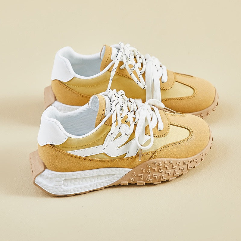 Damen Sportliche Sneakers mit modernem Design und robustem Profil Echo Archiv