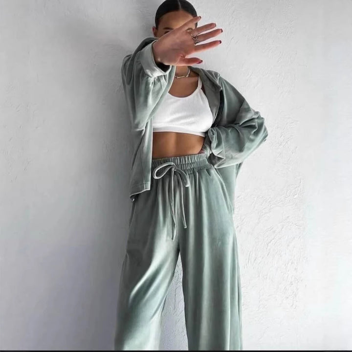 Damen luxuriöses Velours-Lounge-Set mit kurzem Reißverschluss-Hoodie und weitem High-Waist-Hose – Auréline