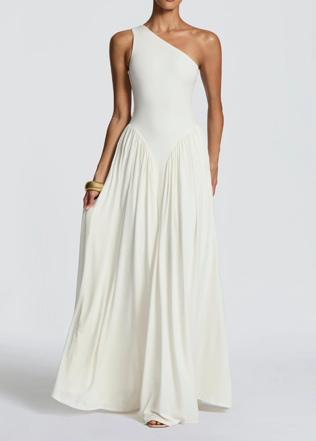 Damen Maxi-Kleid mit schulterfreiem Design und fließendem Stoff Echo Archiv