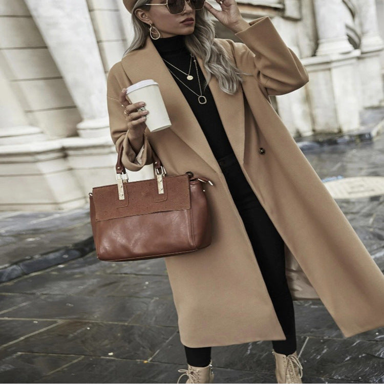 Damen Oversize Longmantel mit weiter Schulter und verdeckter Knopfleiste Echoarchiv