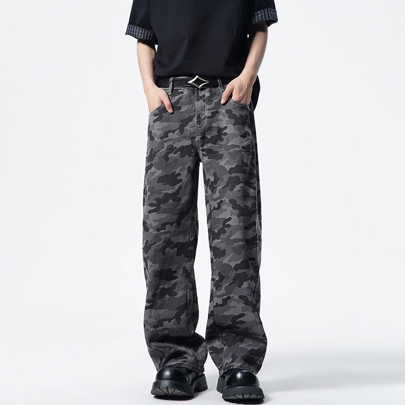 Herren Relaxed-Fit Camouflage-Denimhose mit extra weitem Bein Echo Archiv