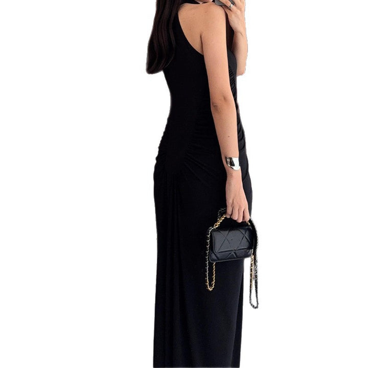 Damen Elegantes, figurbetontes Maxikleid mit hochgeschlossenem Ausschnitt und Knopfdetails Echo Archiv