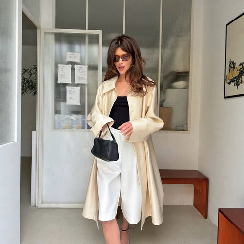 Damen Leichter Satin‑Optik Longcoat mit kastiger Oversize‑Silhouette Echoarchiv